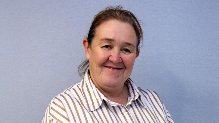 Jacqui Davies head and shoulders photo